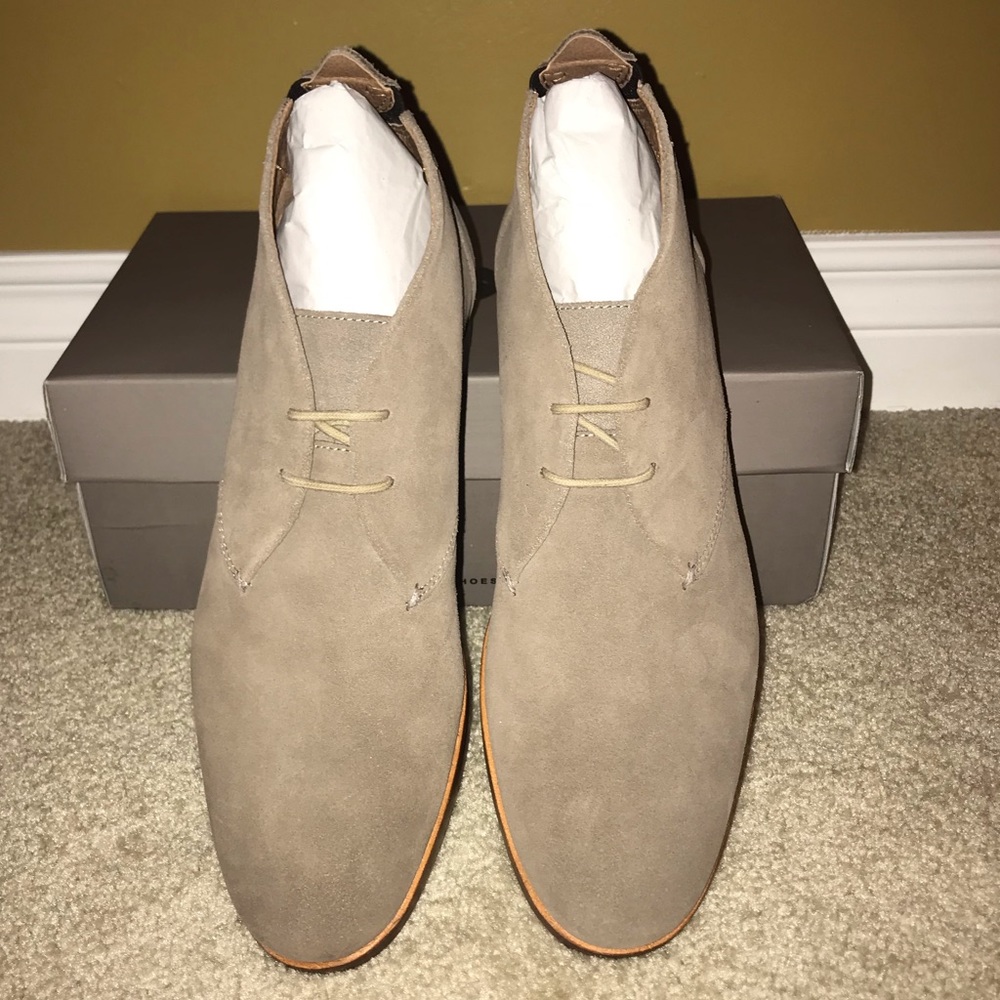 Matteo suede chukka boot in taupe by H by Hudson - Picture 2 of 8